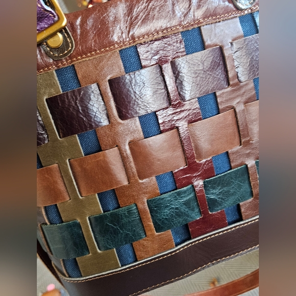 AmeriLeather Dorgan Satchel - Picture 5 of 8